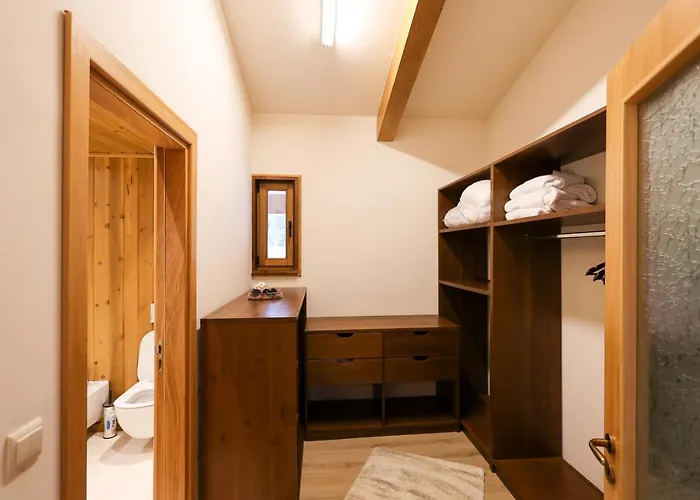 Willa Katerina Deluxe W Sauna - Pirin Golf And Country Club Bansko